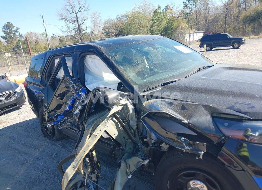 Photo 6 of 2021 Ford Police INTERCEPTOR (VIN 1FM5K8AB0MGB98697)