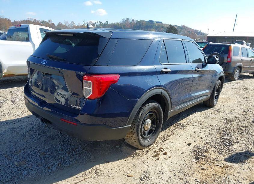 Photo 4 of 2023 Ford Explorer POLICE INTERCEPTOR (VIN 1FM5K8AB0PGA03153)
