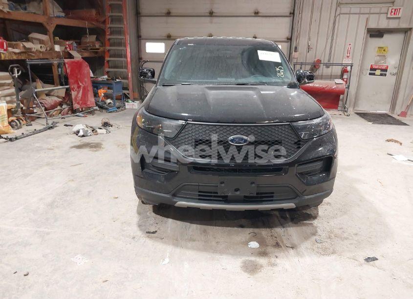 Photo 12 of 2025 Ford Police INTERCEPTOR (VIN 1FM5K8AB0SGA03033)