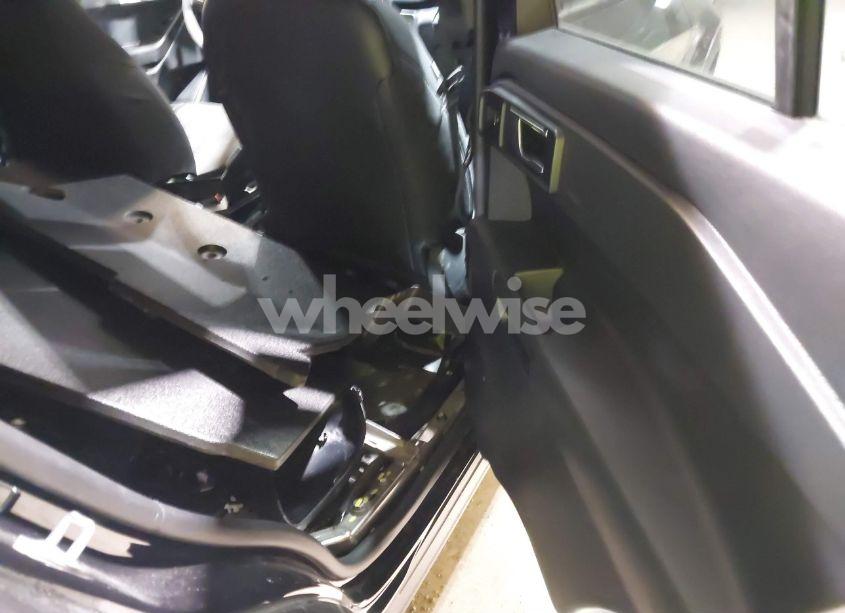 Photo 8 of 2025 Ford Police INTERCEPTOR (VIN 1FM5K8AB0SGA03033)