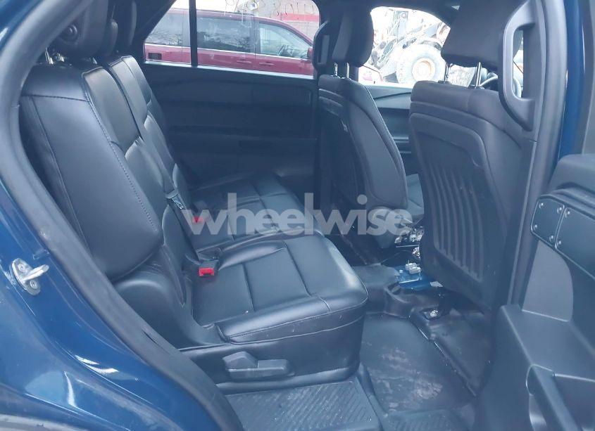 Photo 8 of 2020 Ford Police INTERCEPTOR UTILITY (VIN 1FM5K8AB1LGB85374)