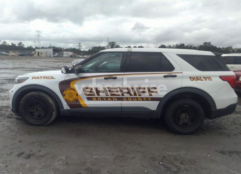 Photo 14 of 2020 Ford Police INTERCEPTOR UTILITY (VIN 1FM5K8AB2LGA41977)