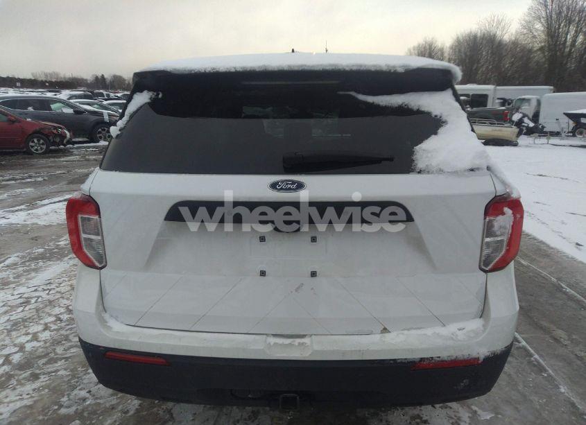 Photo 17 of 2021 Ford Police INTERCEPTOR (VIN 1FM5K8AB2MGC20490)