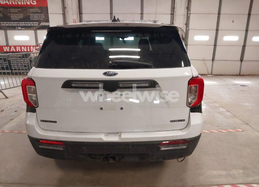 Photo 16 of 2023 Ford Police INTERCEPTOR (VIN 1FM5K8AB2PGB76141)