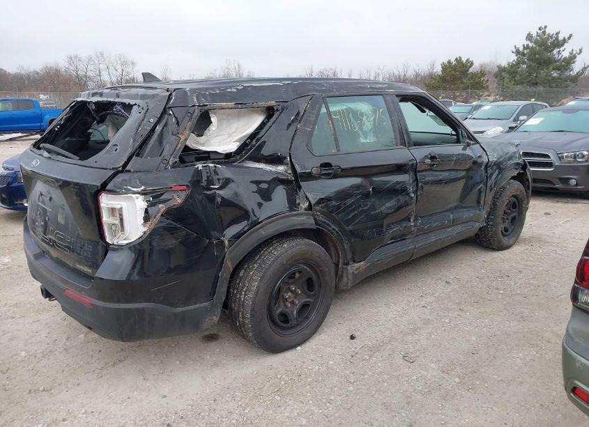 Photo 4 of 2021 Ford Police INTERCEPTOR (VIN 1FM5K8AB3MGA87335)