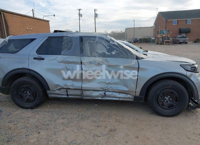 Photo 13 of 2023 Ford Police INTERCEPTOR (VIN 1FM5K8AB3PGB56402)