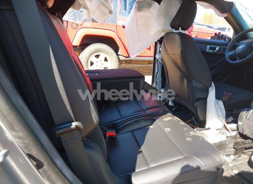 Photo 8 of 2023 Ford Police INTERCEPTOR (VIN 1FM5K8AB3PGB56402)