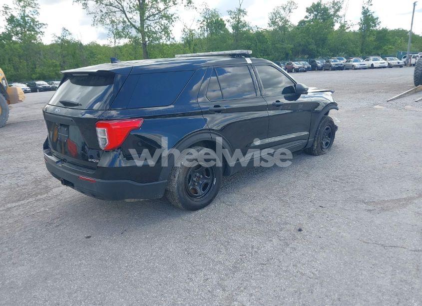Photo 4 of 2020 Ford Police INTERCEPTOR (VIN 1FM5K8AB4LGB67340)