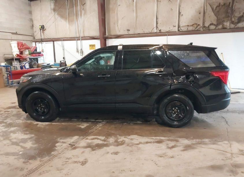 Photo 14 of 2020 Ford Police INTERCEPTOR UTILITY (VIN 1FM5K8AB4LGC01065)