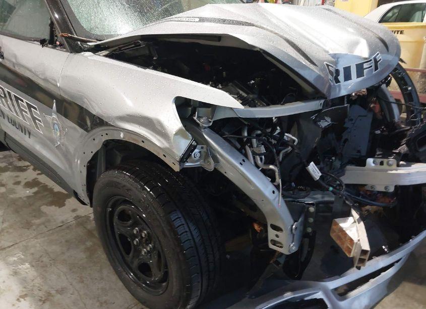 Photo 17 of 2021 Ford Police INTERCEPTOR UTILITY (VIN 1FM5K8AB4MGB24876)