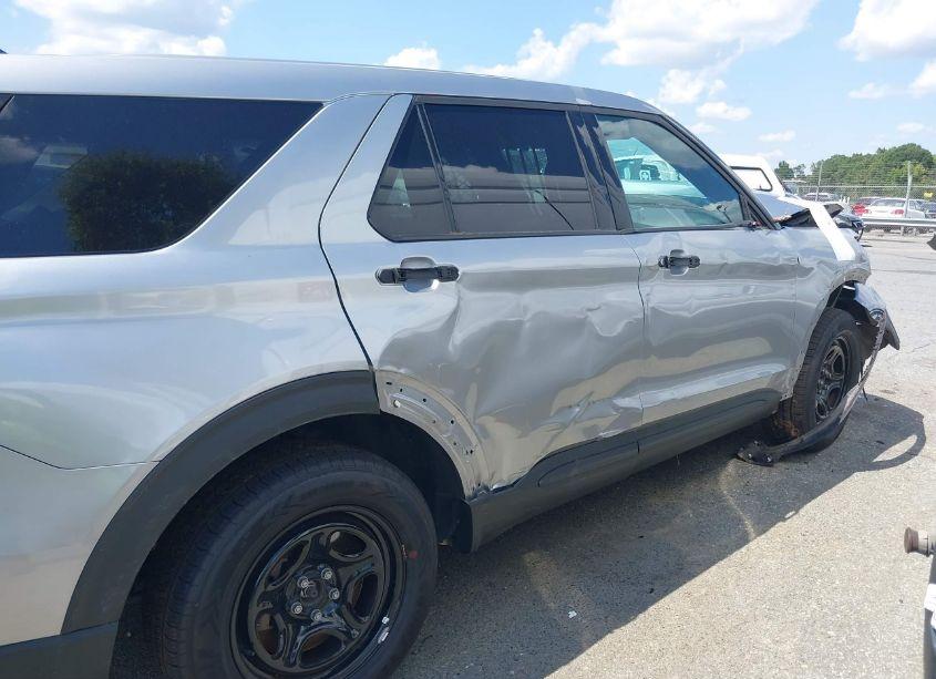 Photo 19 of 2021 Ford Police INTERCEPTOR UTILITY (VIN 1FM5K8AB4MGB24876)