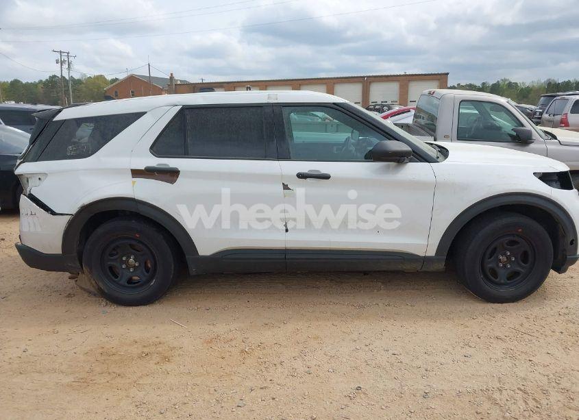 Photo 13 of 2022 Ford Explorer POLICE INTERCEPTOR (VIN 1FM5K8AB4NGA07672)