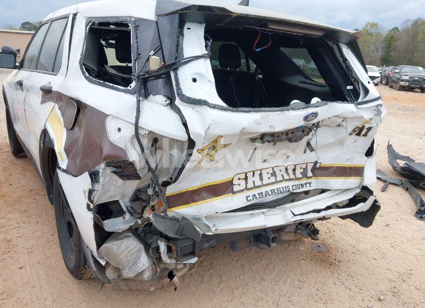 Photo 6 of 2022 Ford Explorer POLICE INTERCEPTOR (VIN 1FM5K8AB4NGA07672)