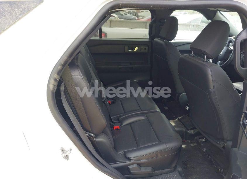 Photo 8 of 2022 Ford Explorer POLICE INTERCEPTOR (VIN 1FM5K8AB4NGA07672)