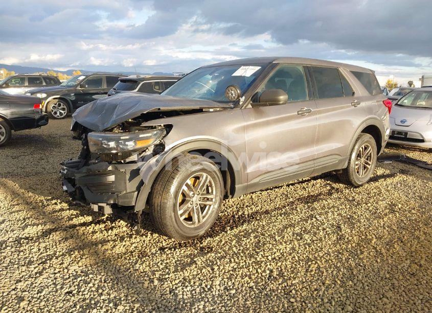 Photo 2 of 2020 Ford Police INTERCEPTOR UTILITY (VIN 1FM5K8AB5LGA55727)