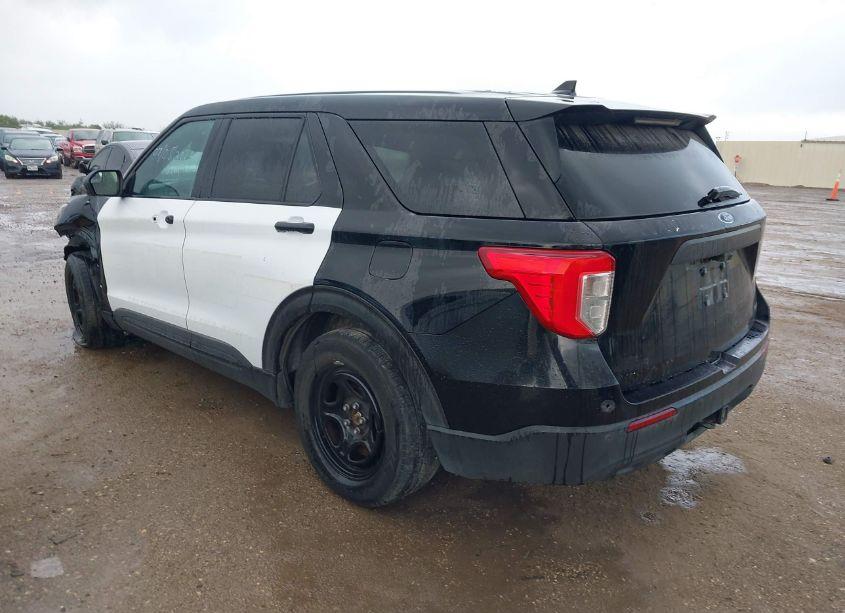 Photo 3 of 2020 Ford Police INTERCEPTOR UTILITY (VIN 1FM5K8AB5LGC94324)