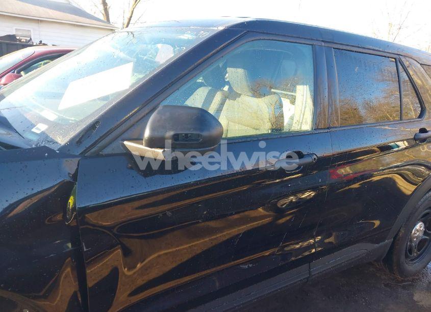 Photo 14 of 2020 Ford Police INTERCEPTOR (VIN 1FM5K8AB6LGB84754)