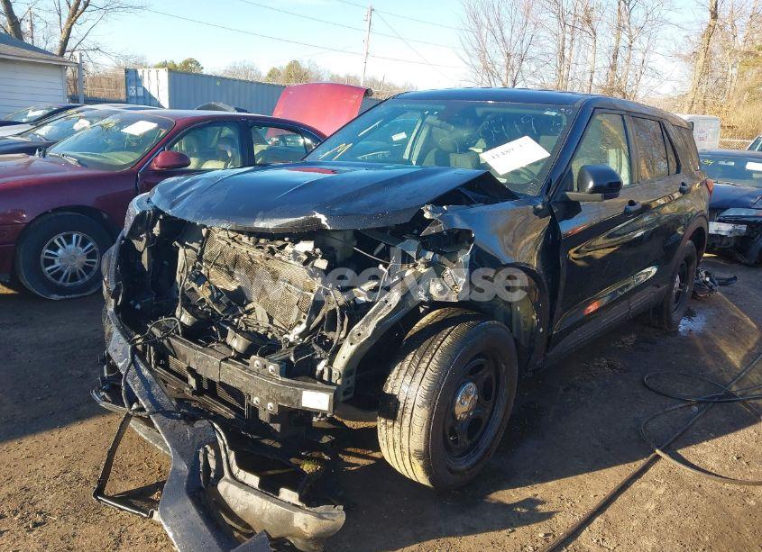 Photo 2 of 2020 Ford Police INTERCEPTOR (VIN 1FM5K8AB6LGB84754)