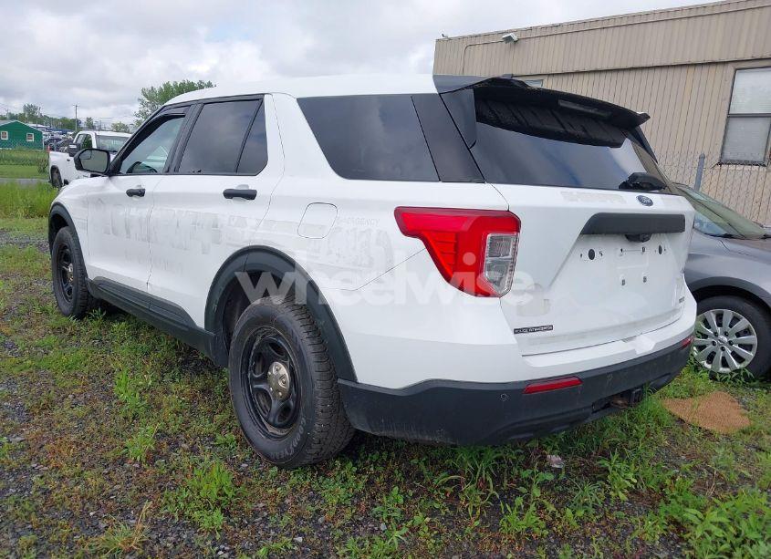Photo 3 of 2021 Ford Police INTERCEPTOR (VIN 1FM5K8AB6MGB34308)