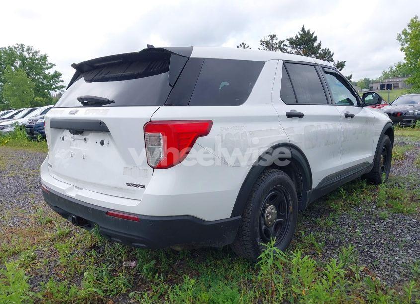 Photo 4 of 2021 Ford Police INTERCEPTOR (VIN 1FM5K8AB6MGB34308)