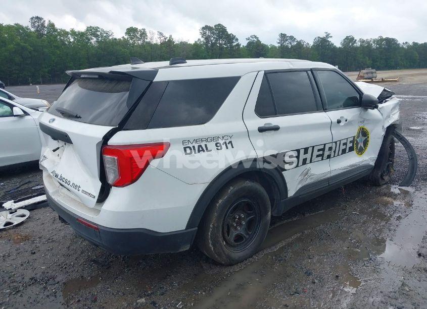 Photo 4 of 2022 Ford Police INTERCEPTOR (VIN 1FM5K8AB6NGA40303)