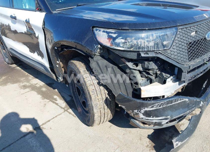 Photo 17 of 2020 Ford Police INTERCEPTOR (VIN 1FM5K8AB7LGC00931)