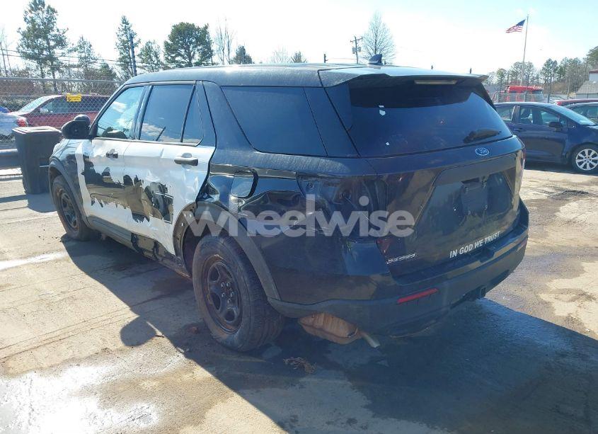 Photo 3 of 2020 Ford Police INTERCEPTOR (VIN 1FM5K8AB7LGC00931)