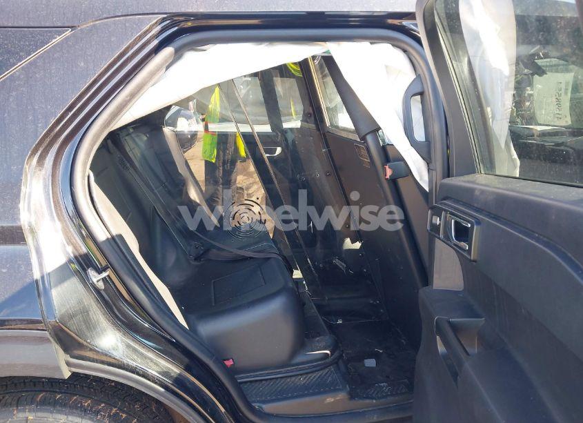 Photo 8 of 2020 Ford Police INTERCEPTOR (VIN 1FM5K8AB7LGC00931)