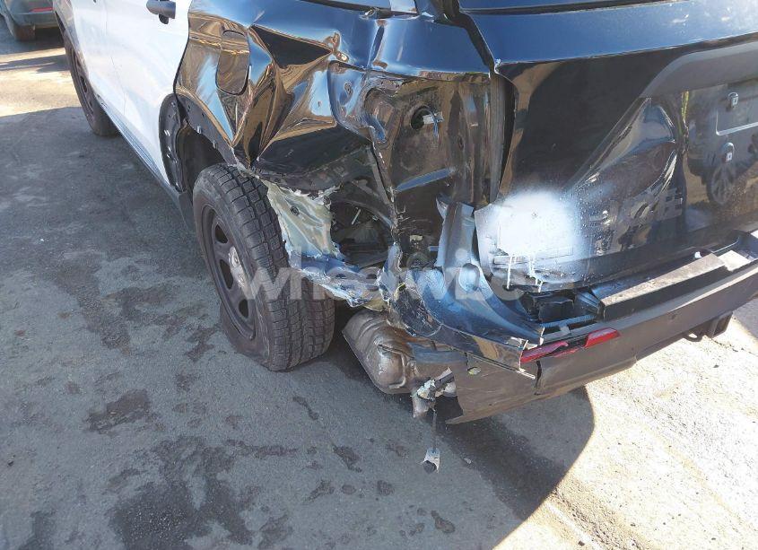 Photo 6 of 2021 Ford Police INTERCEPTOR (VIN 1FM5K8AB7MGC25314)