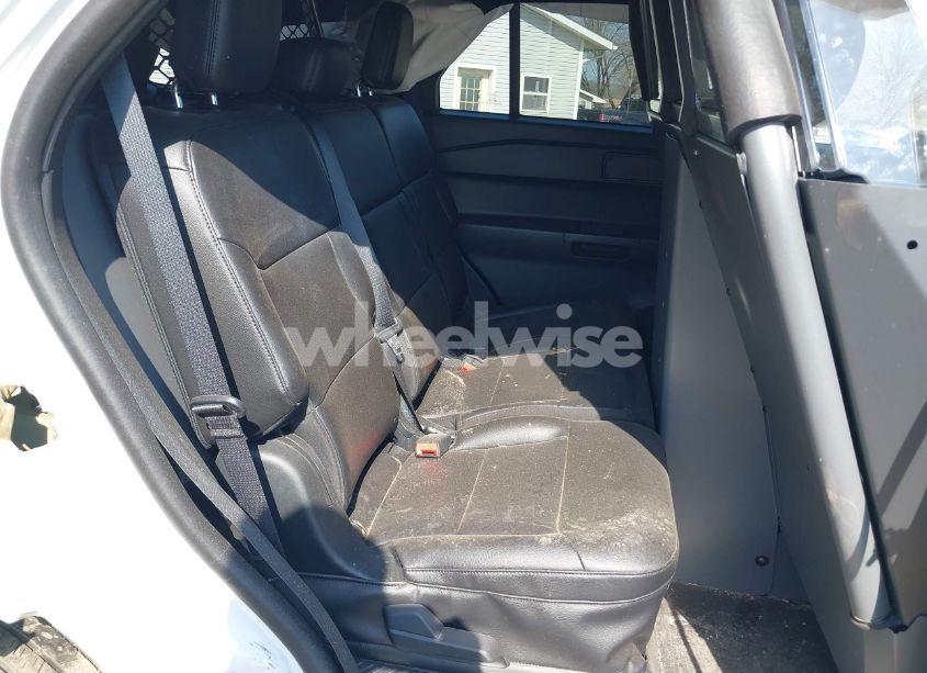 Photo 8 of 2022 Ford Police INTERCEPTOR (VIN 1FM5K8AB7NGB17647)