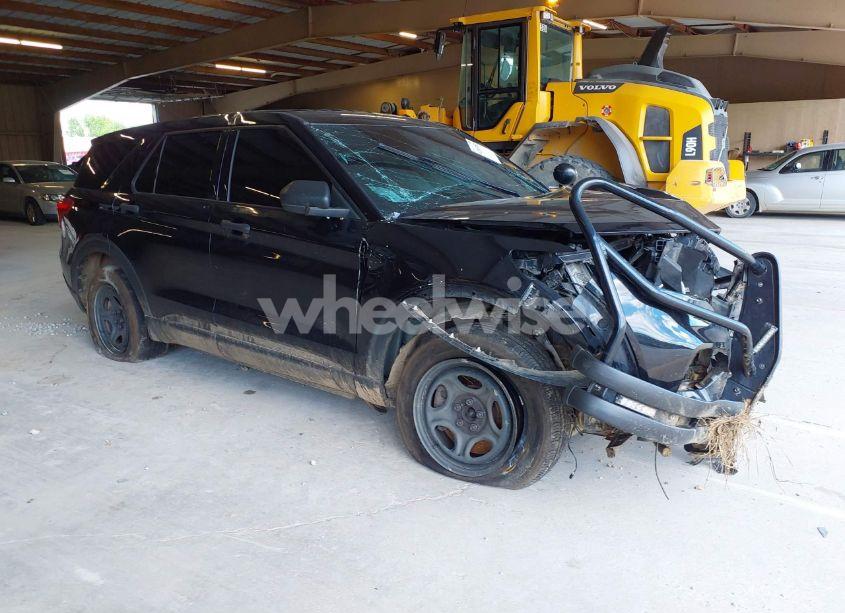 Photo 13 of 2021 Ford Police INTERCEPTOR (VIN 1FM5K8AB8MGB61624)