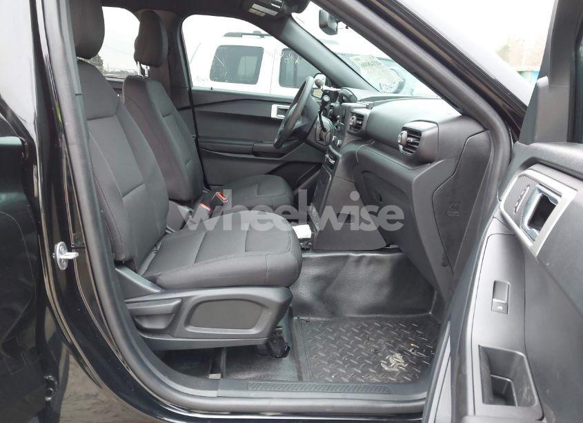 Photo 5 of 2023 Ford Police INTERCEPTOR (VIN 1FM5K8AB8PGA04101)