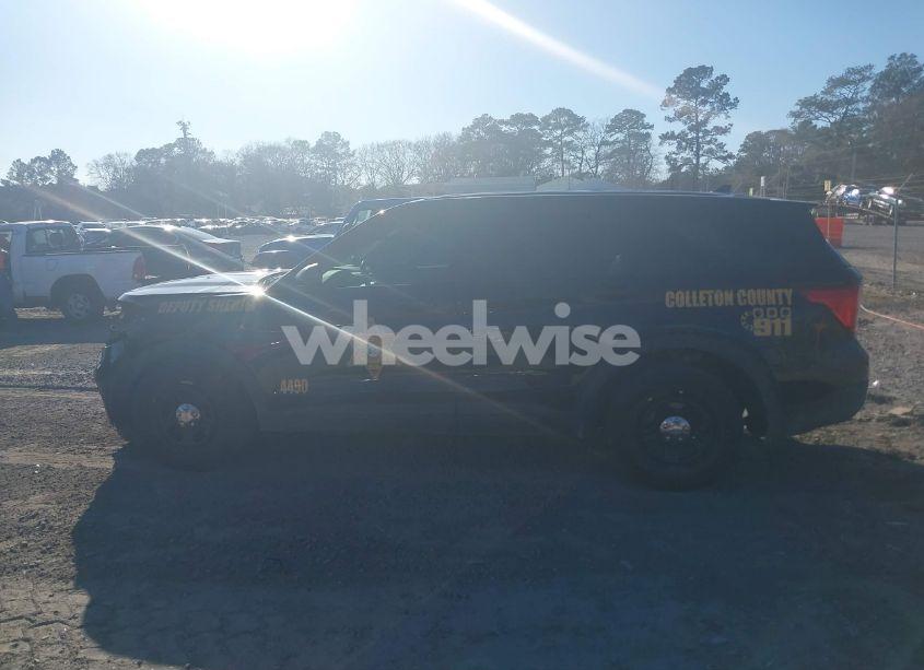 Photo 14 of 2023 Ford Police INTERCEPTOR (VIN 1FM5K8AB8PGA35350)