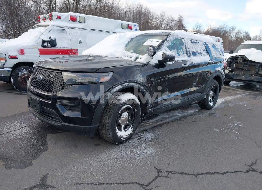 Photo 2 of 2023 Ford Police INTERCEPTOR (VIN 1FM5K8AB8PGA81910)