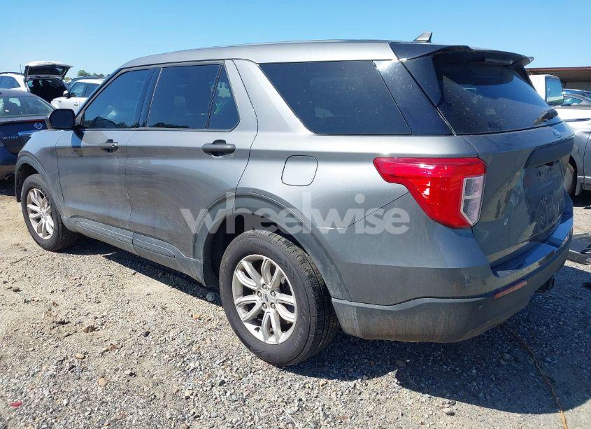 Photo 3 of 2024 Ford Police INTERCEPTOR (VIN 1FM5K8AB8RGA03470)