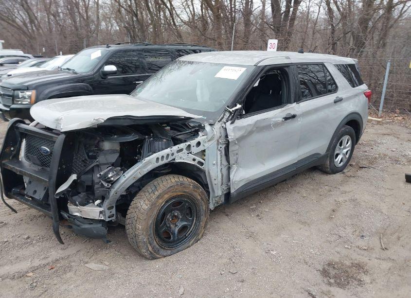 Photo 2 of 2020 Ford Police INTERCEPTOR (VIN 1FM5K8AB9LGA84583)