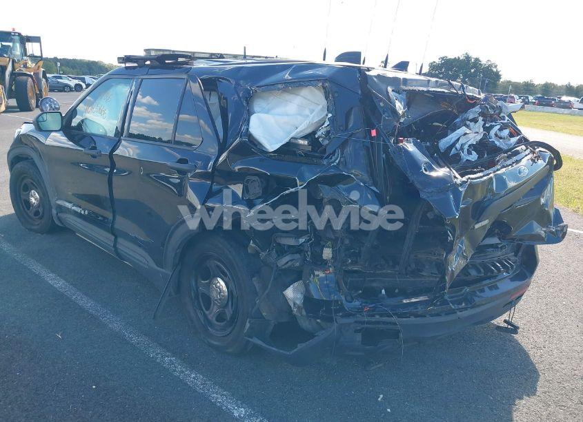 Photo 6 of 2020 Ford Police INTERCEPTOR UTILITY (VIN 1FM5K8ABXLGA72278)