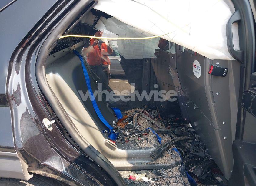 Photo 8 of 2020 Ford Police INTERCEPTOR UTILITY (VIN 1FM5K8ABXLGA72278)