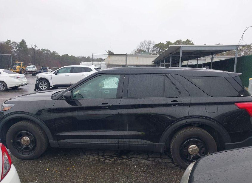 Photo 14 of 2021 Ford Police INTERCEPTOR (VIN 1FM5K8ABXMGA33790)