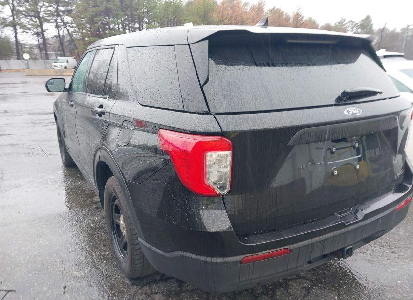 Photo 3 of 2021 Ford Police INTERCEPTOR (VIN 1FM5K8ABXMGA33790)