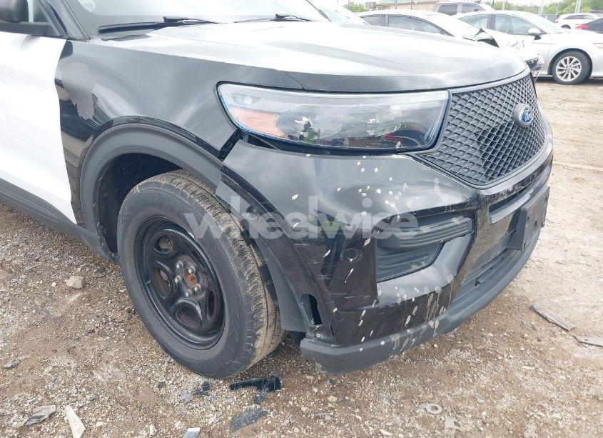 Photo 16 of 2021 Ford Police INTERCEPTOR (VIN 1FM5K8ABXMGA46944)