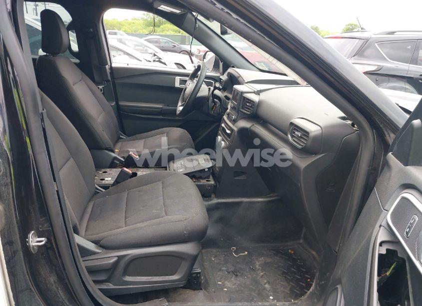 Photo 5 of 2021 Ford Police INTERCEPTOR (VIN 1FM5K8ABXMGA46944)