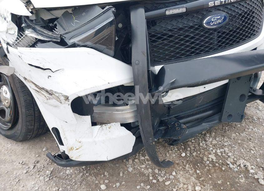 Photo 21 of 2021 Ford Police INTERCEPTOR (VIN 1FM5K8ABXMGB83544)