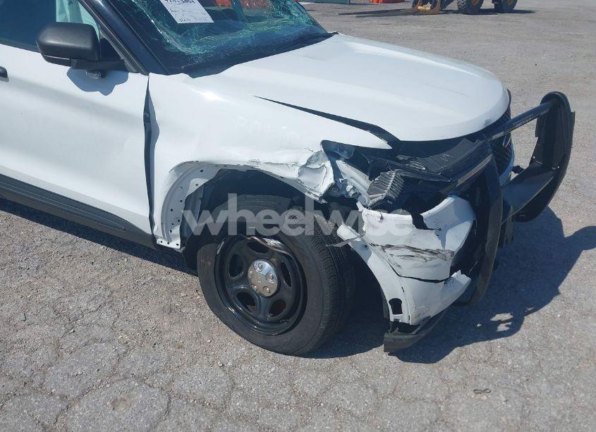 Photo 6 of 2021 Ford Police INTERCEPTOR (VIN 1FM5K8ABXMGB83544)