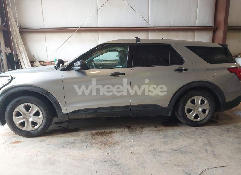 Photo 13 of 2020 Ford Police INTERCEPTOR (VIN 1FM5K8AC0LGB86329)