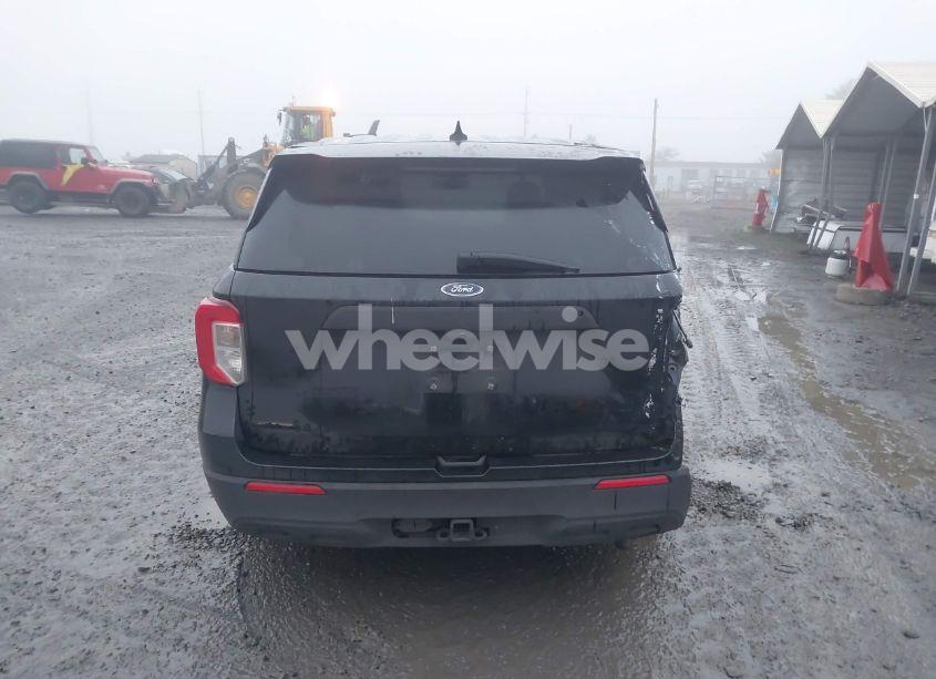 Photo 17 of 2021 Ford Police INTERCEPTOR (VIN 1FM5K8AC4MNA09828)