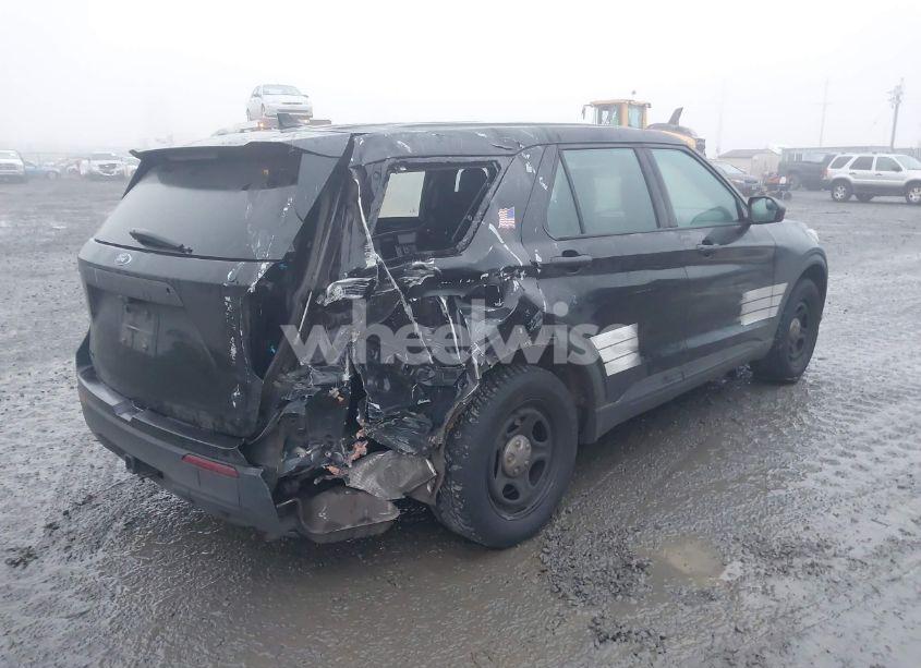 Photo 4 of 2021 Ford Police INTERCEPTOR (VIN 1FM5K8AC4MNA09828)