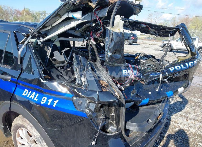 Photo 6 of 2022 Ford Police INTERCEPTOR (VIN 1FM5K8AC6NGC52692)