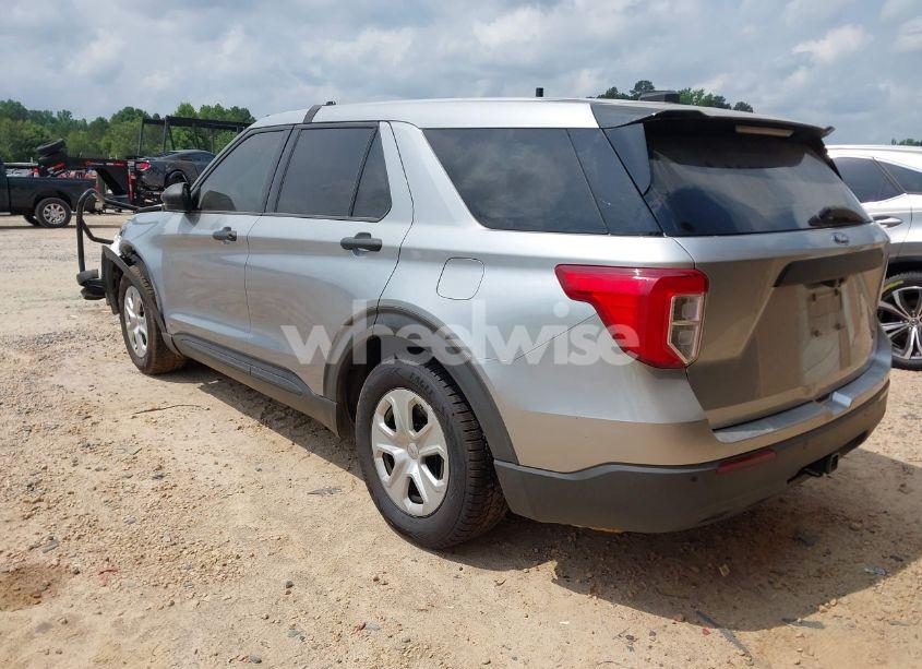 Photo 3 of 2020 Ford Police INTERCEPTOR (VIN 1FM5K8AC7LGB86327)