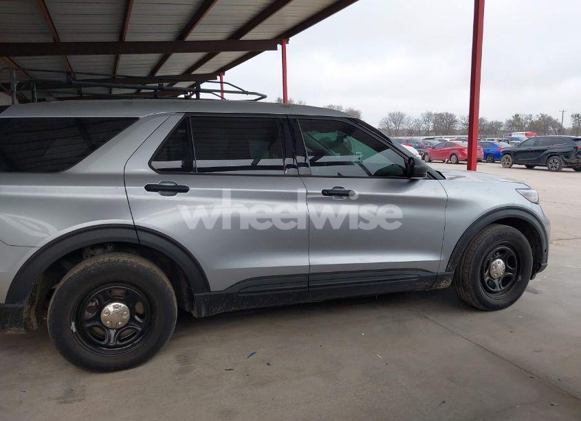 Photo 12 of 2022 Ford Police INTERCEPTOR (VIN 1FM5K8AC8NGB75288)